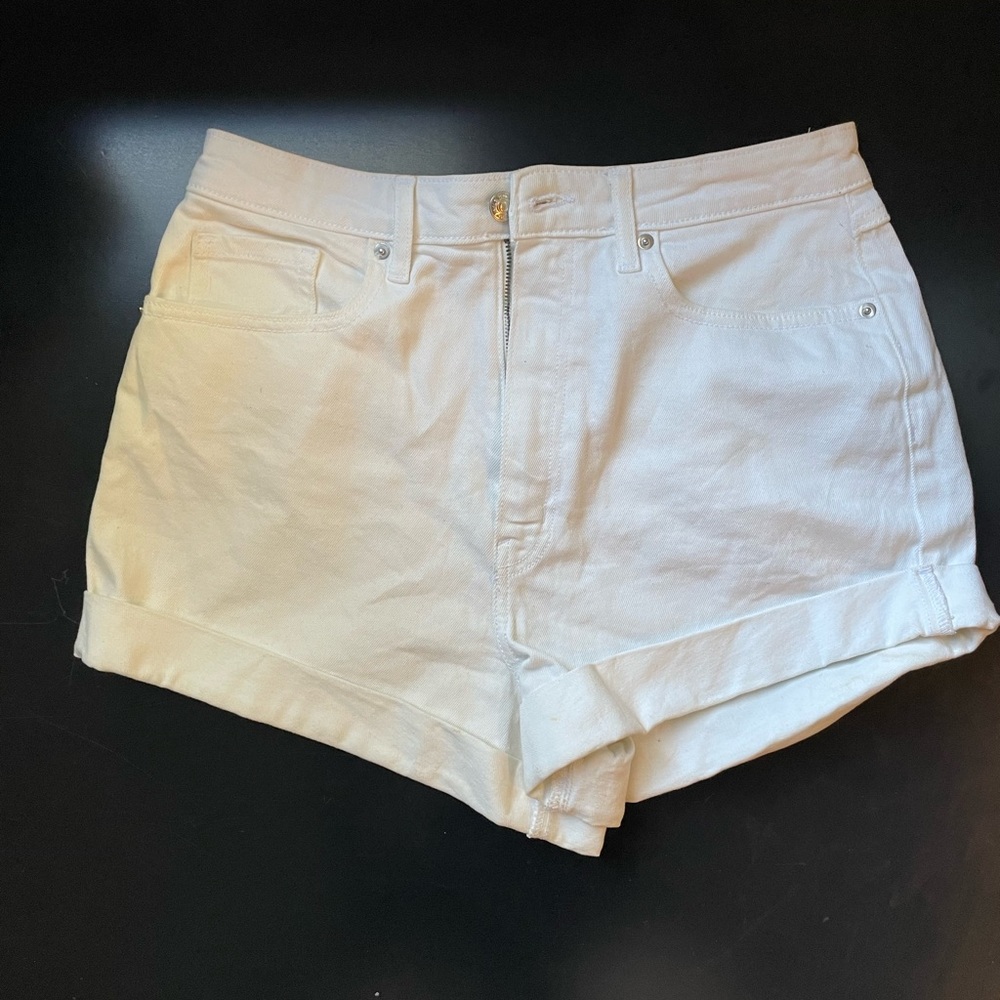 White denim shorts size 10
